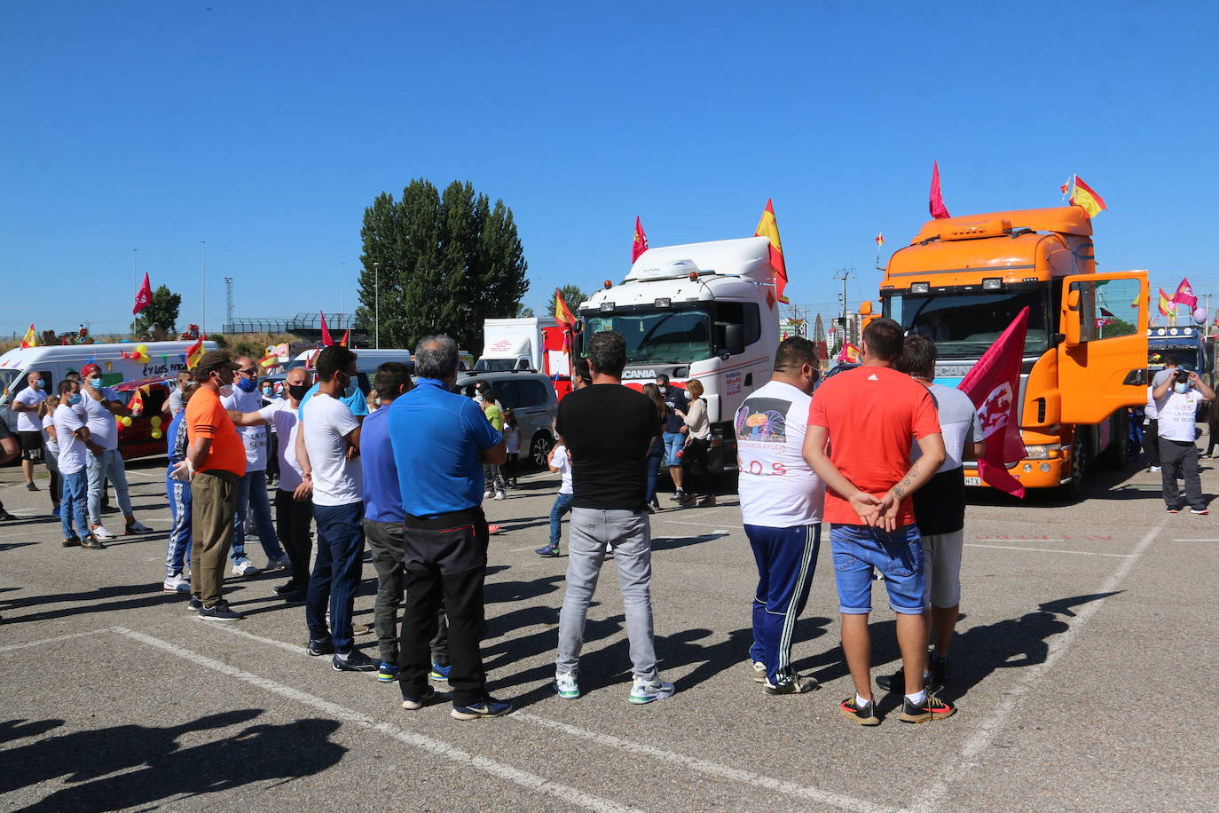 Fotos: Los feriantes leoneses salen a la calle para reclamar medidas