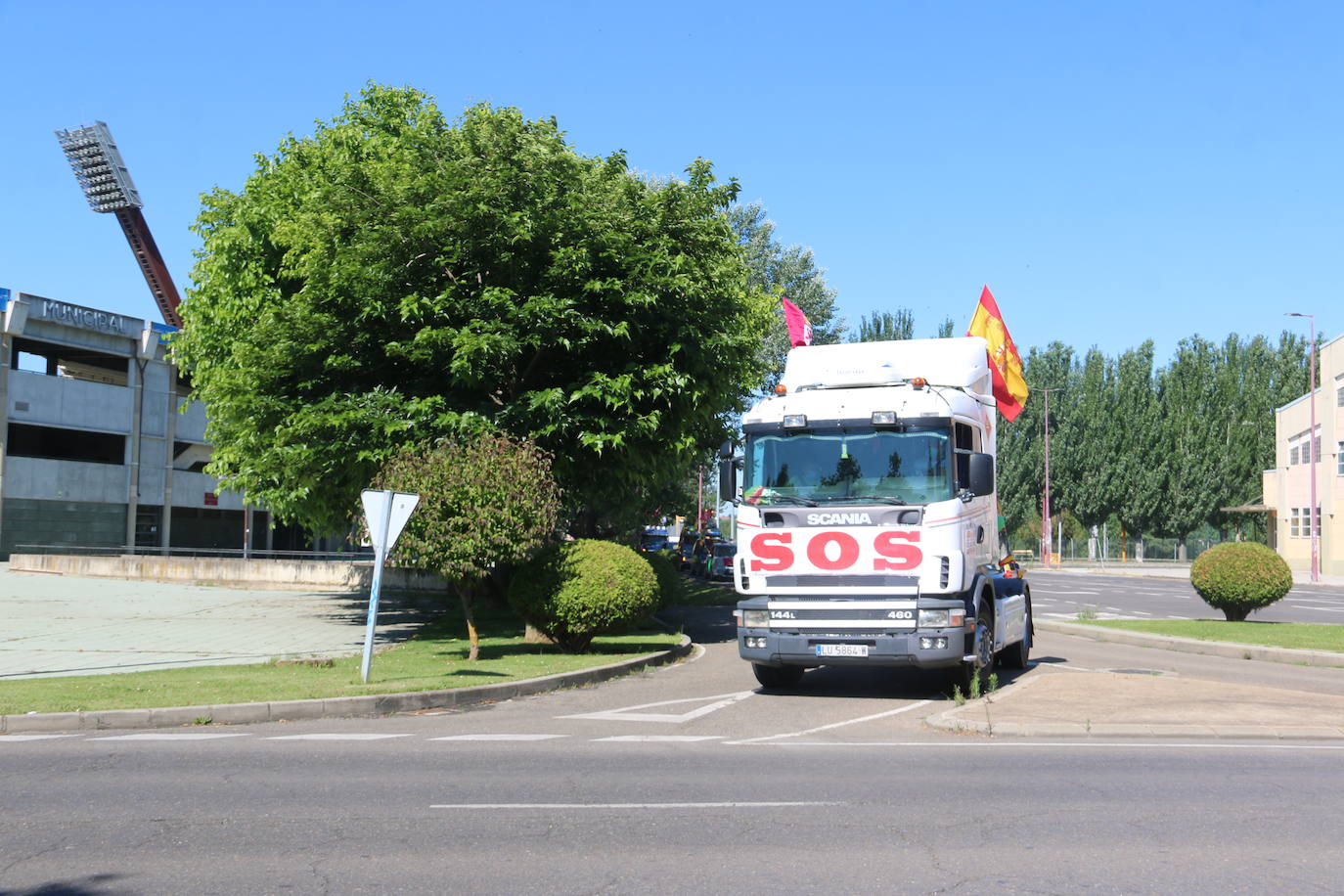 Fotos: Los feriantes leoneses salen a la calle para reclamar medidas