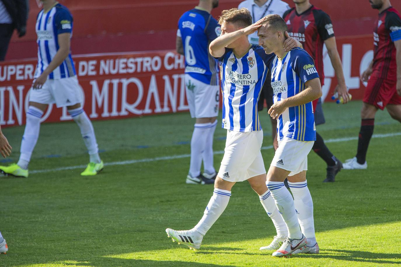 El equipo de Jon Pérez Bolo vuelve a sumar tres puntos en Segunda División.