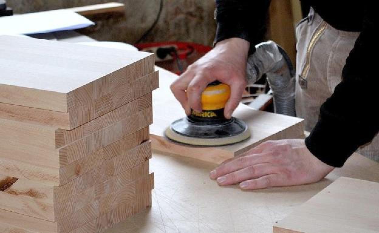 La Junta incentivará con hasta 4.000 euros nuevas actividades económicas por cuenta propia en Castilla y León