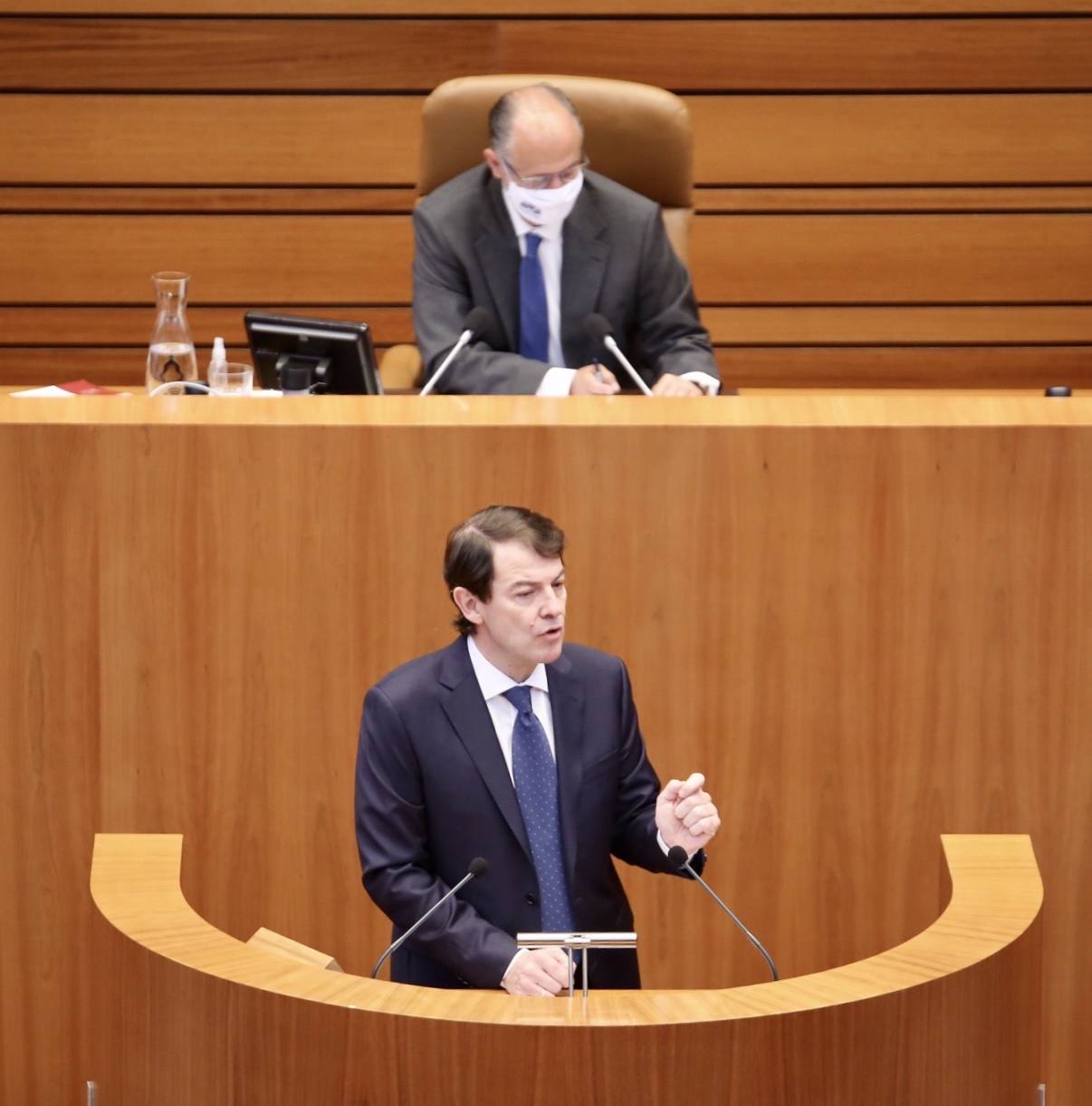 Las Cortes de Castilla y León son escenario del debate sobre el estado de la comunidad. El presidente de la Junta, Alfonso Fernández Mañueco, ha sido el primero en intervenir con una propuesta de consenso presupuestario.