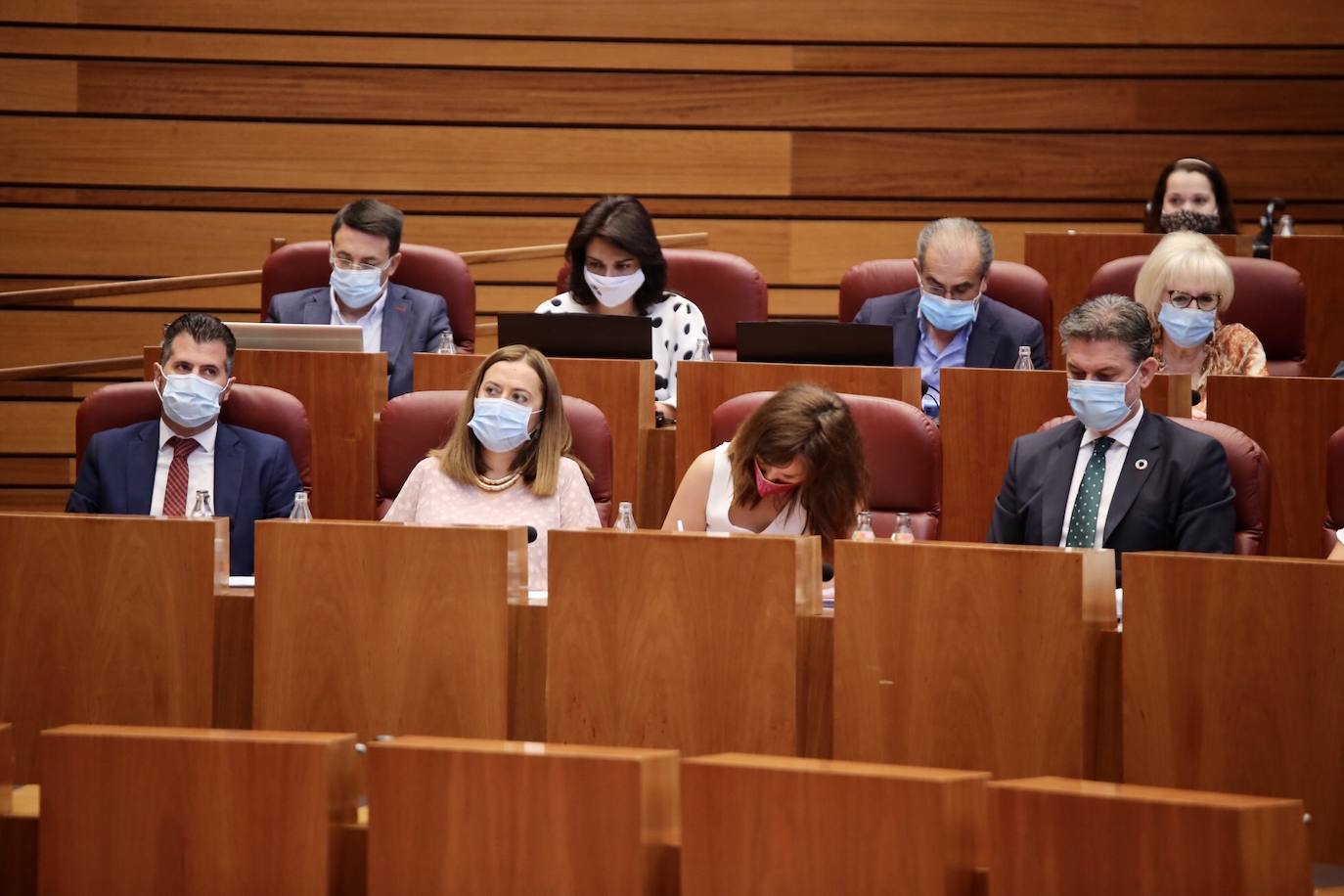 Las Cortes de Castilla y León son escenario del debate sobre el estado de la comunidad. El presidente de la Junta, Alfonso Fernández Mañueco, ha sido el primero en intervenir con una propuesta de consenso presupuestario.