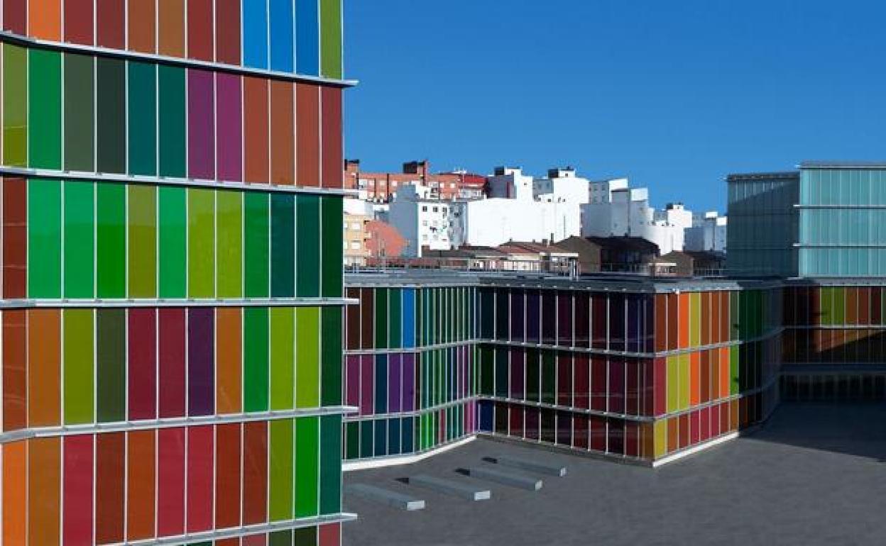 Exteriores del Musac. 