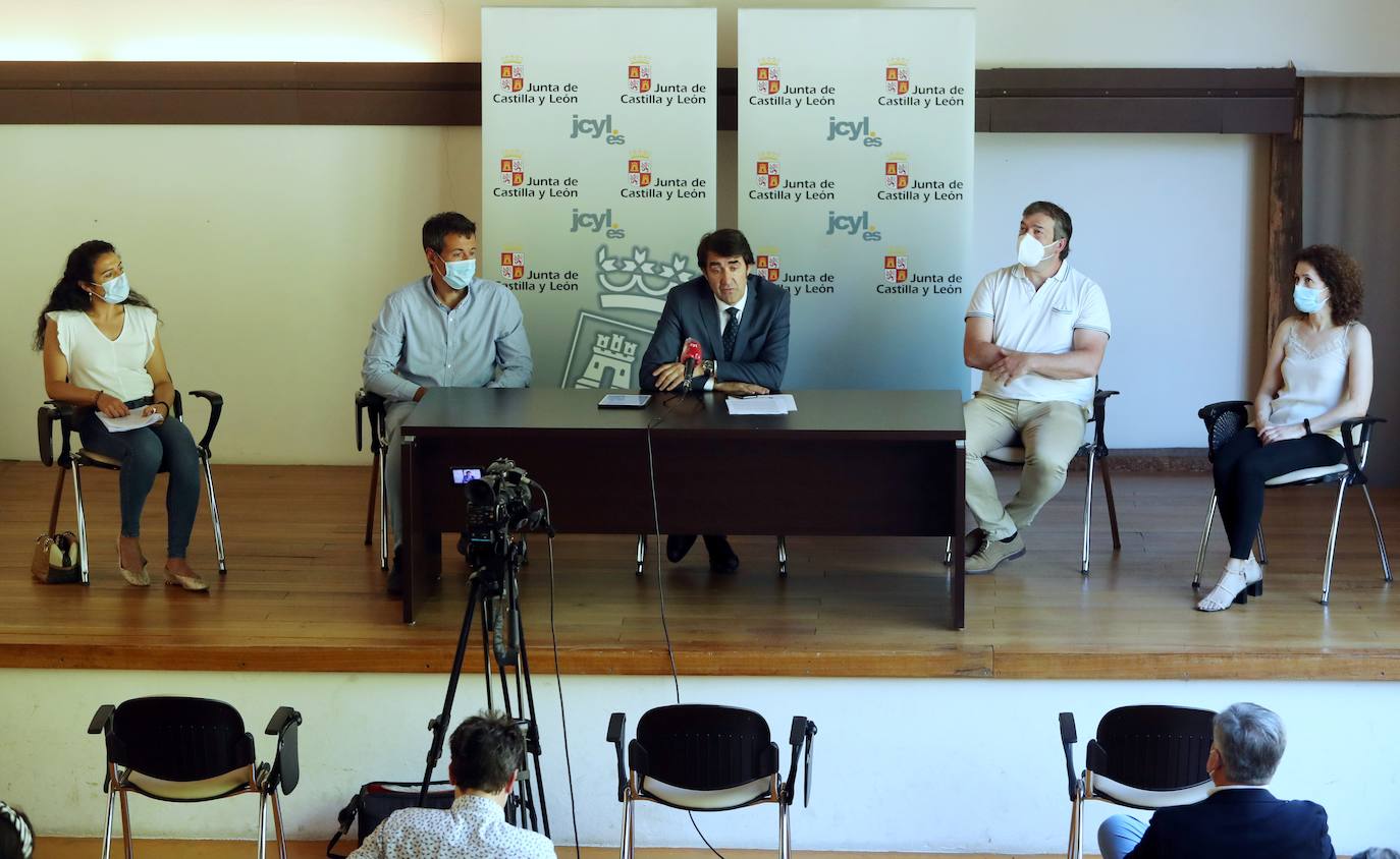 Suárez-Quiñones se muestra optimista sobre los resultados de los trabajos para atajar la avispilla del castaño. 