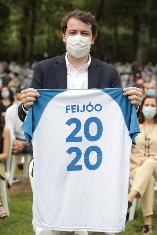 Fotos: El presidente del PP de Castilla y León apoya al candidato del PP a la presidencia de Galicia en un acto en Orense