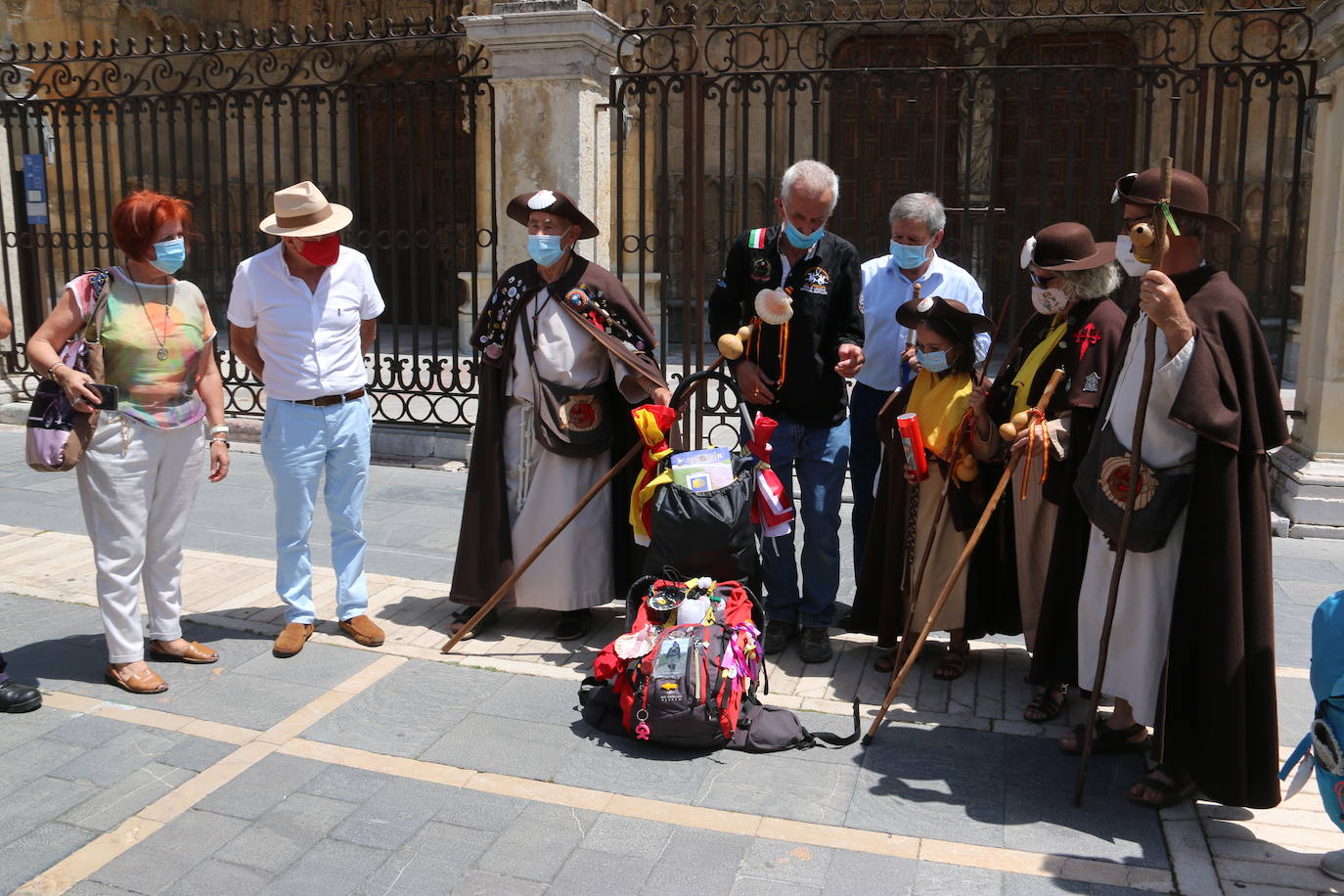 Fotos: La Luz del Camino llega a León