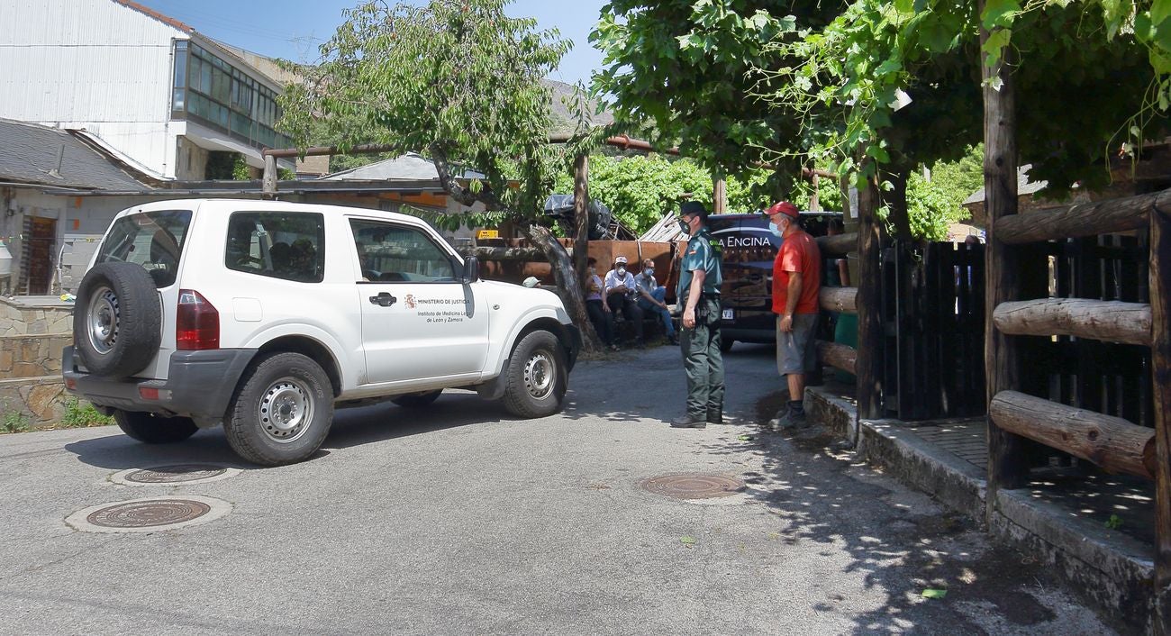 Detenido un varón acusado de matar a su madre en la vivienda en la que convivían en La Silva. 