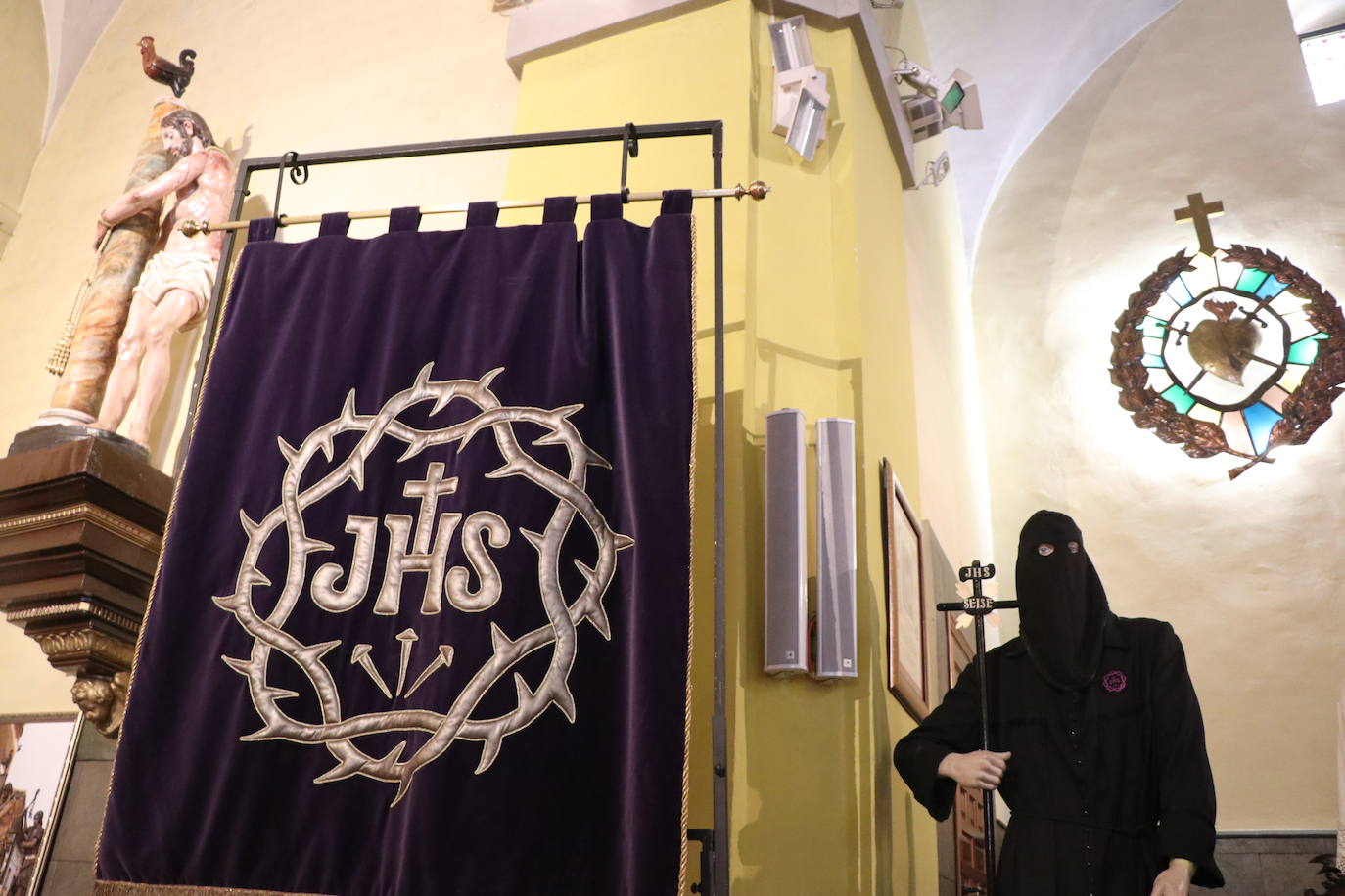 El museo de la Semana Santa de esta época estival se abre bajo medidas de seguridad.