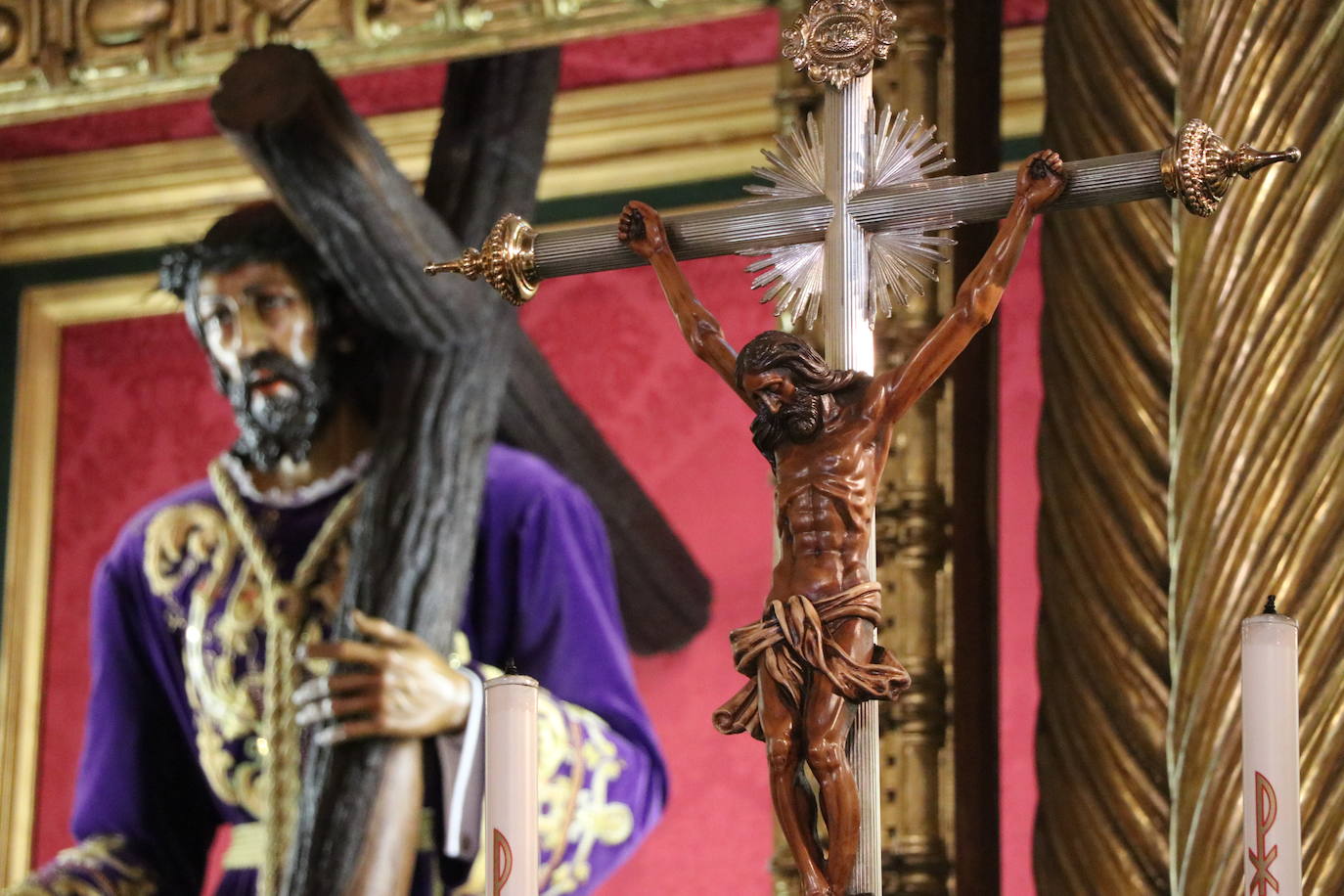 El museo de la Semana Santa de esta época estival se abre bajo medidas de seguridad.