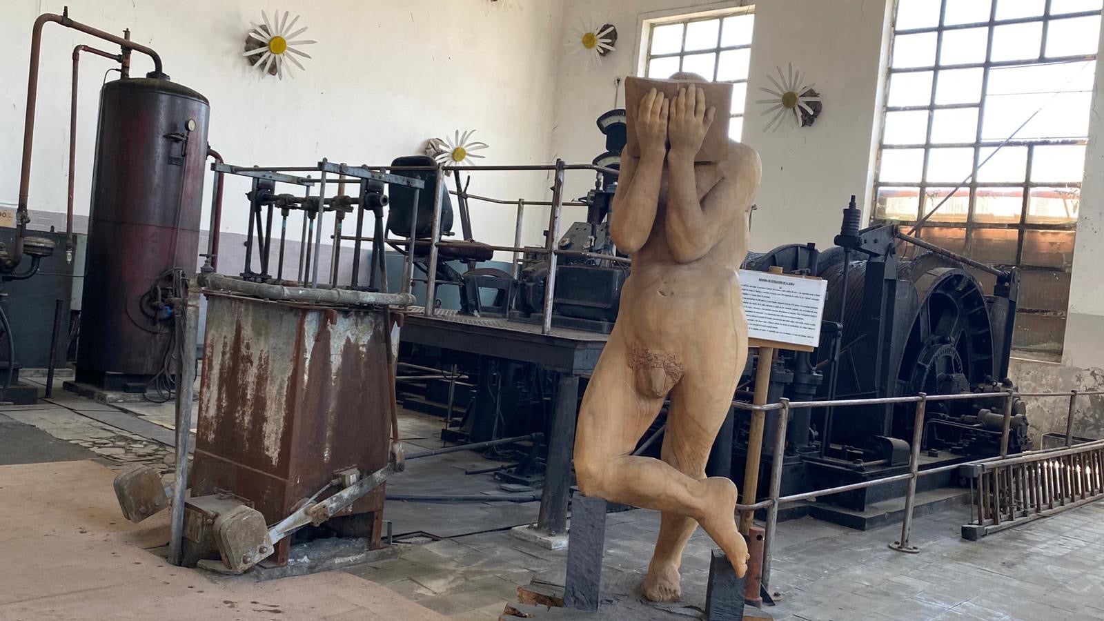 Fotos: La Diputación convierte el Pozo Julia de Fabero en un gran escenario para el arte contemporáneo