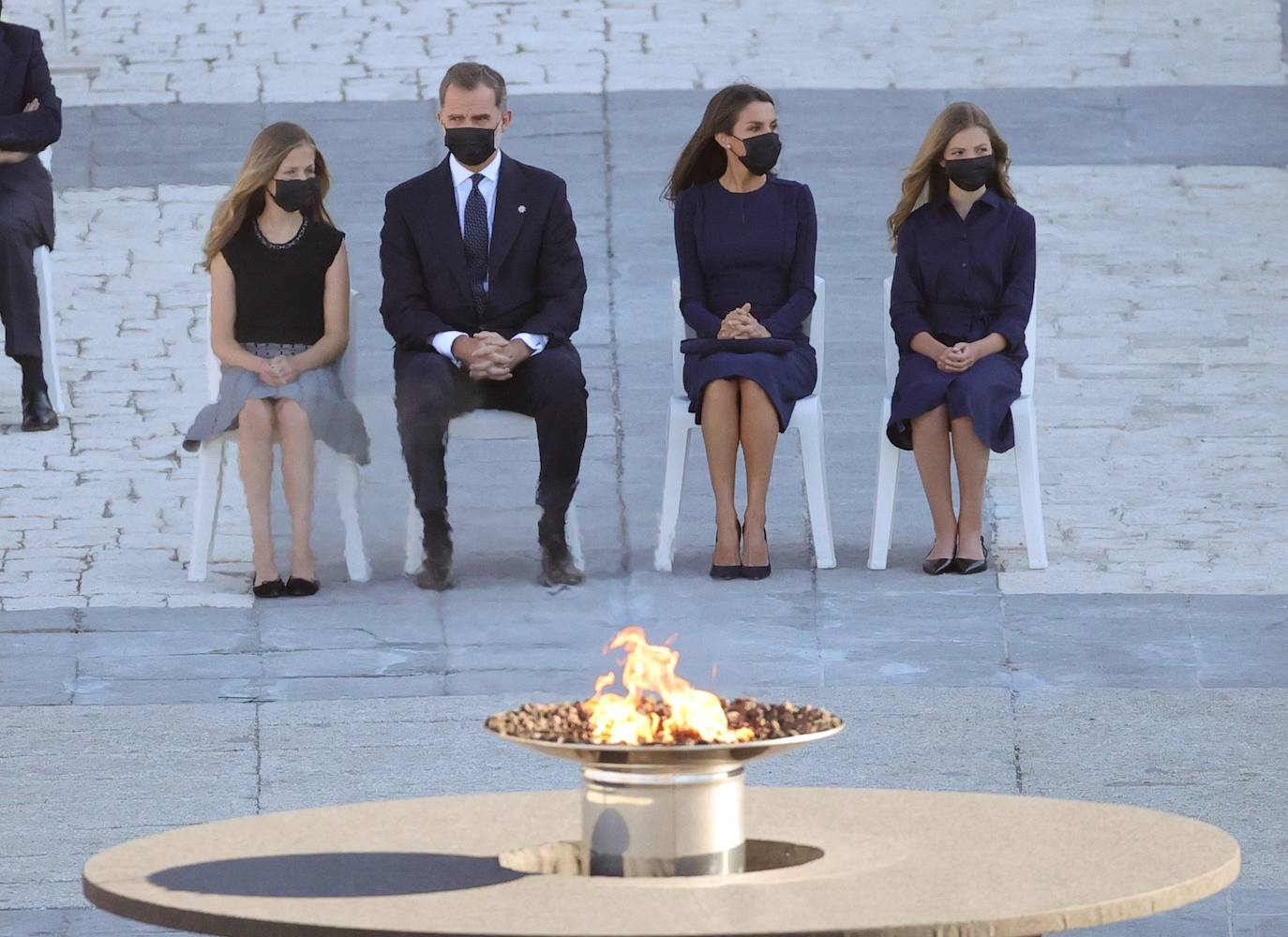 Homenaje de Estado a las víctimas de la Covid-19. Han tomado la palabra Felipe VI, una sanitaria y el hermano del periodista José María Calleja, fallecido por el coronavirus. 