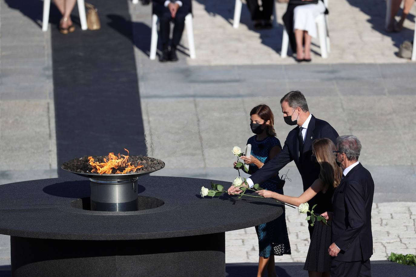 Homenaje de Estado a las víctimas de la Covid-19. Han tomado la palabra Felipe VI, una sanitaria y el hermano del periodista José María Calleja, fallecido por el coronavirus. 