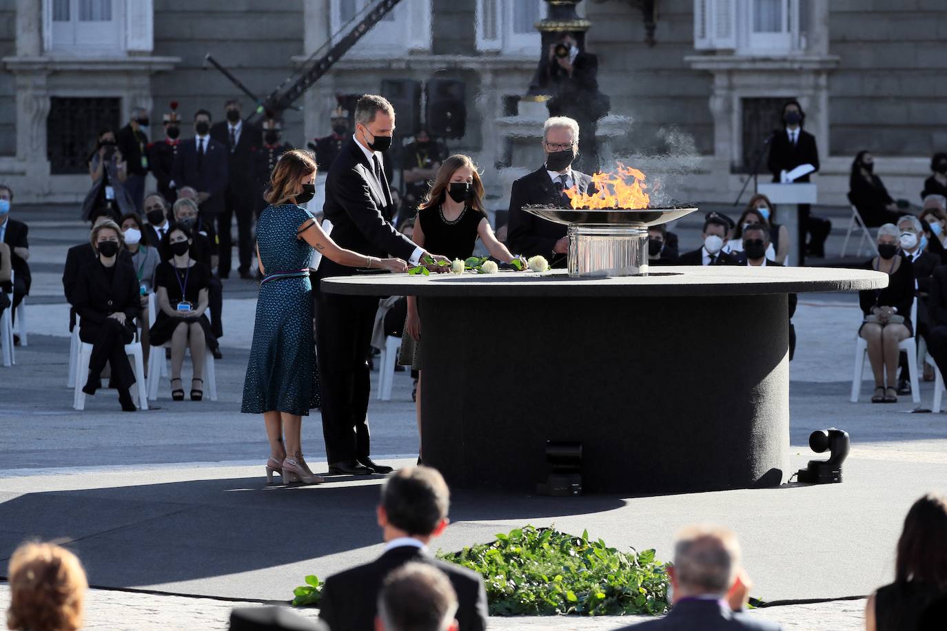 Homenaje de Estado a las víctimas de la Covid-19. Han tomado la palabra Felipe VI, una sanitaria y el hermano del periodista José María Calleja, fallecido por el coronavirus. 