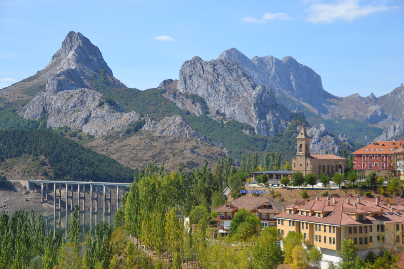 El Consorcio Provincial de Turismo y Leonoticias realizan un recorrido por los museos de la montaña leonesa para descubrir desde la acciones emprendidas por el hombre hasta la fauna y flora de este enclave