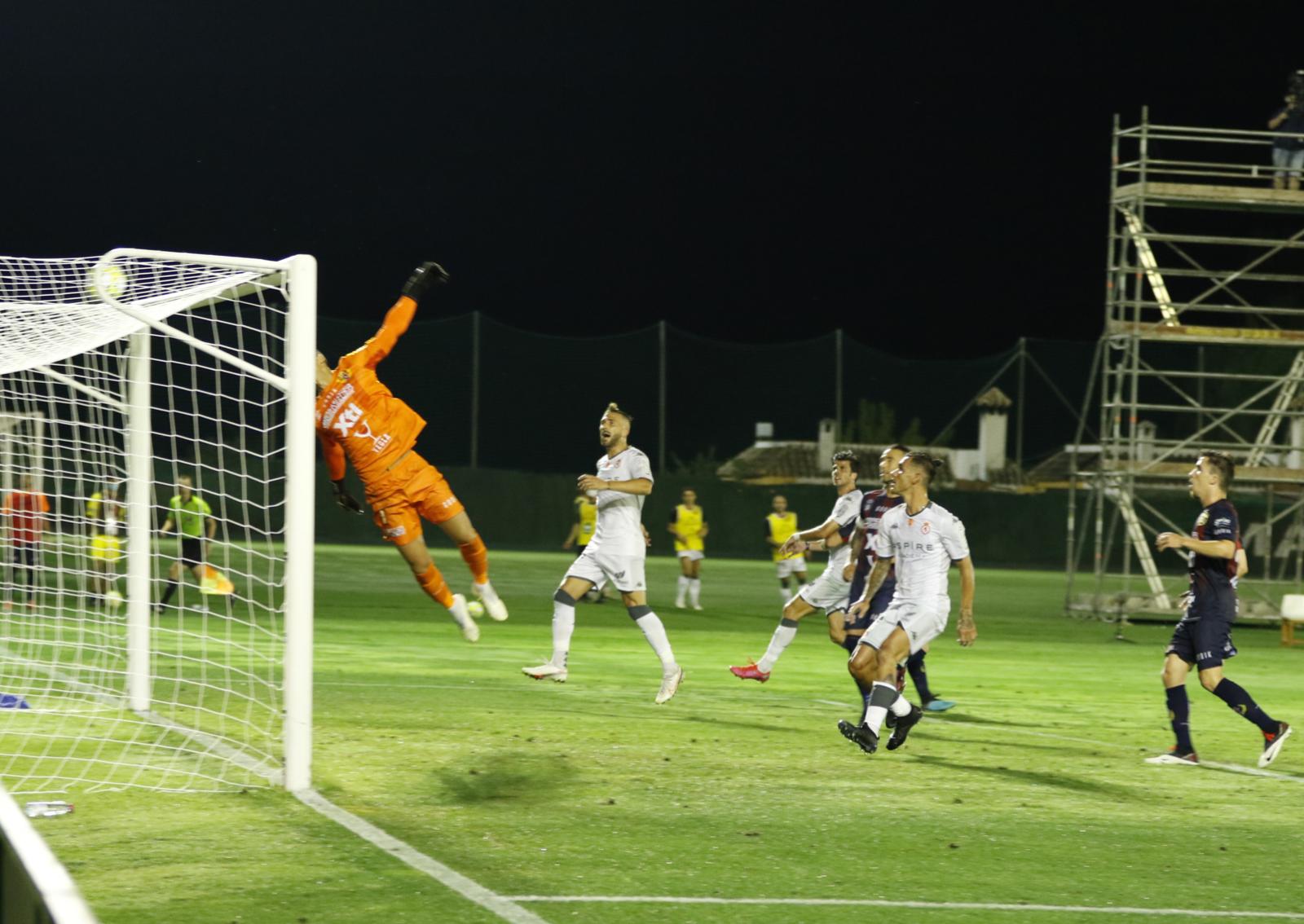 El Marbella Fútbol Center acogió el partido de la primera eliminatoria del playoff exprés