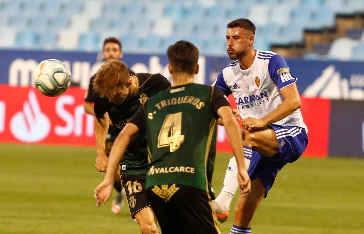 Un lance del partido disputado este lunes.