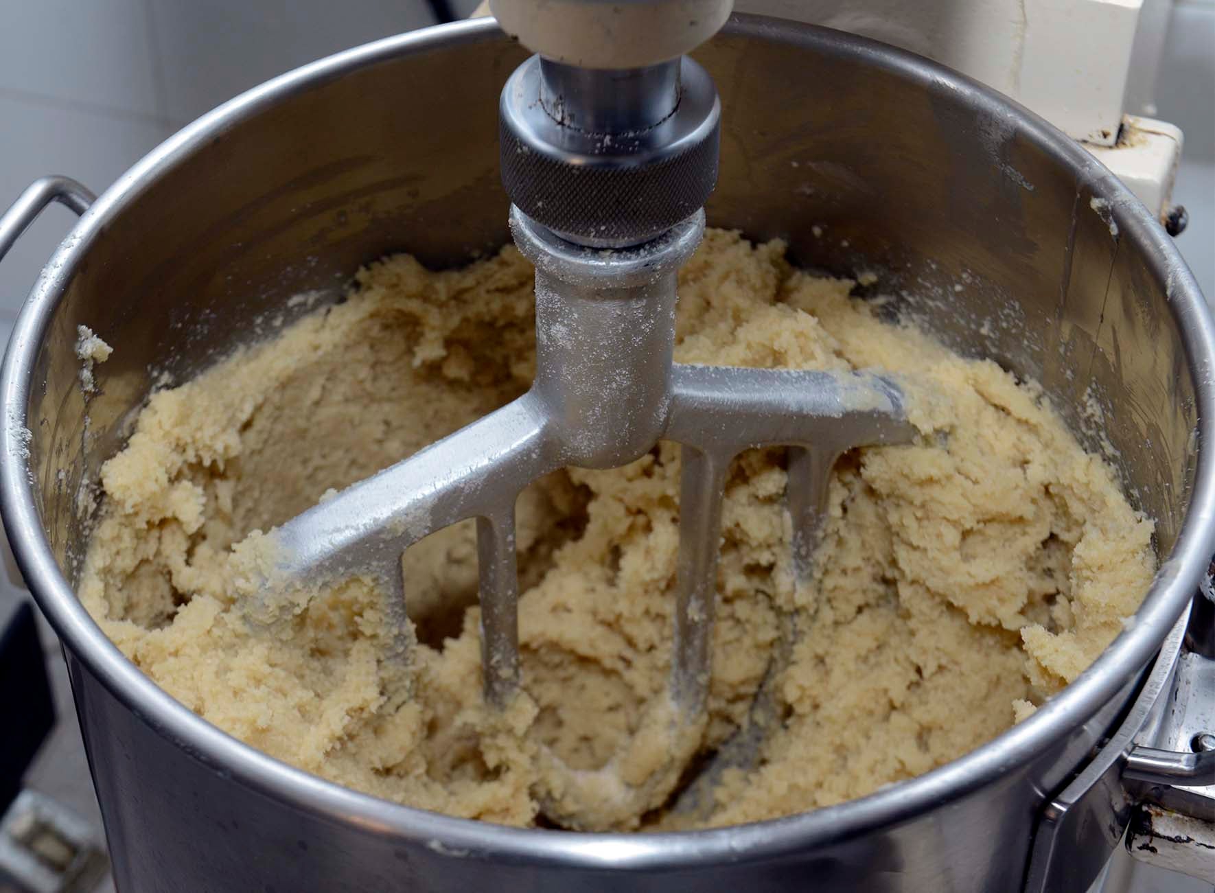 Las hermanas del Real Monasterio de San Benito del Real de Sahagún elaboran numerosos dulces de forma artesanal con recetas que atesoran desde la Edad Media.