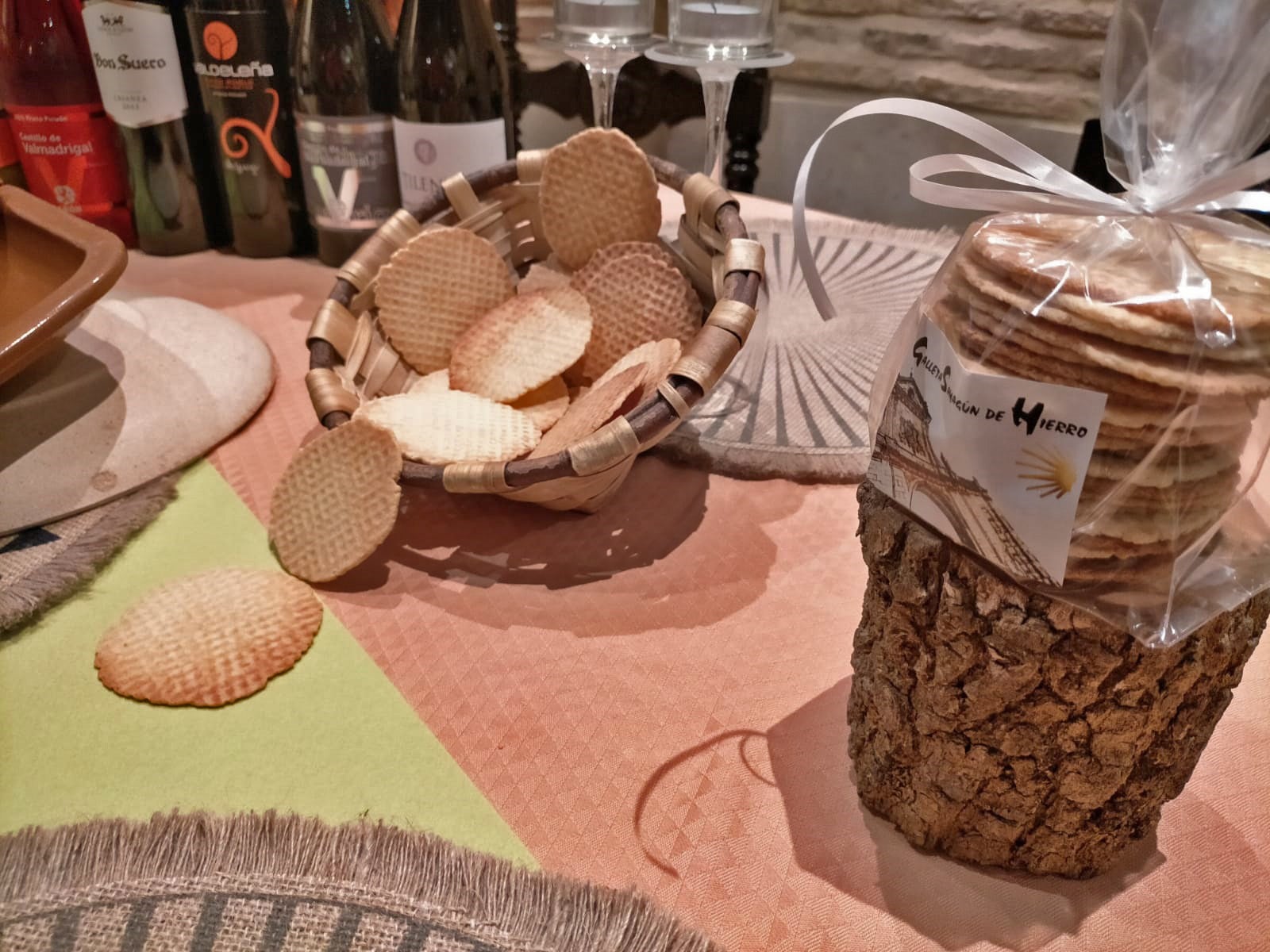 Las hermanas del Real Monasterio de San Benito del Real de Sahagún elaboran numerosos dulces de forma artesanal con recetas que atesoran desde la Edad Media.