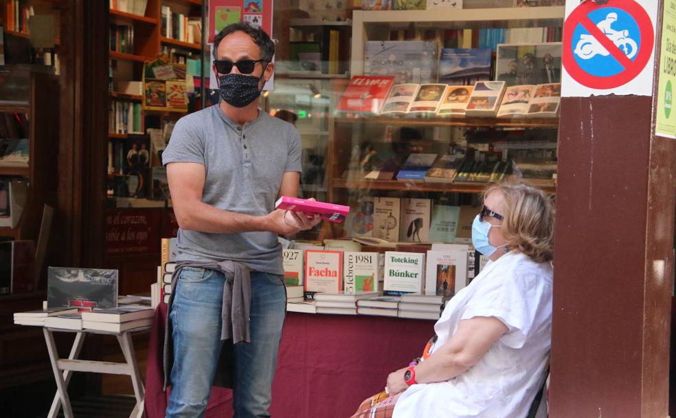 Tres meses después, el Día del Libro se ha podido celebrar. 