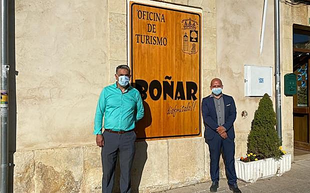 Imagen principal - Imágenes de la Oficina de Turismo de Boñar