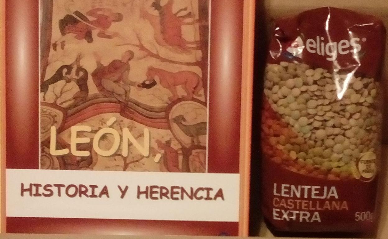 Imagen del libro sobre la Historia de León y un paquete de lentejas que han enviado a los ayuntamientos.