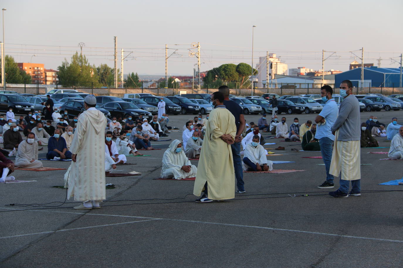 La Comunidad Musulmana de León se une en el día grande de esta religión para celebrar la Fiesta del Sacrificio del Cordero.