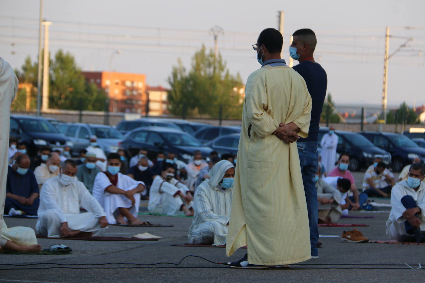 La Comunidad Musulmana de León se une en el día grande de esta religión para celebrar la Fiesta del Sacrificio del Cordero.