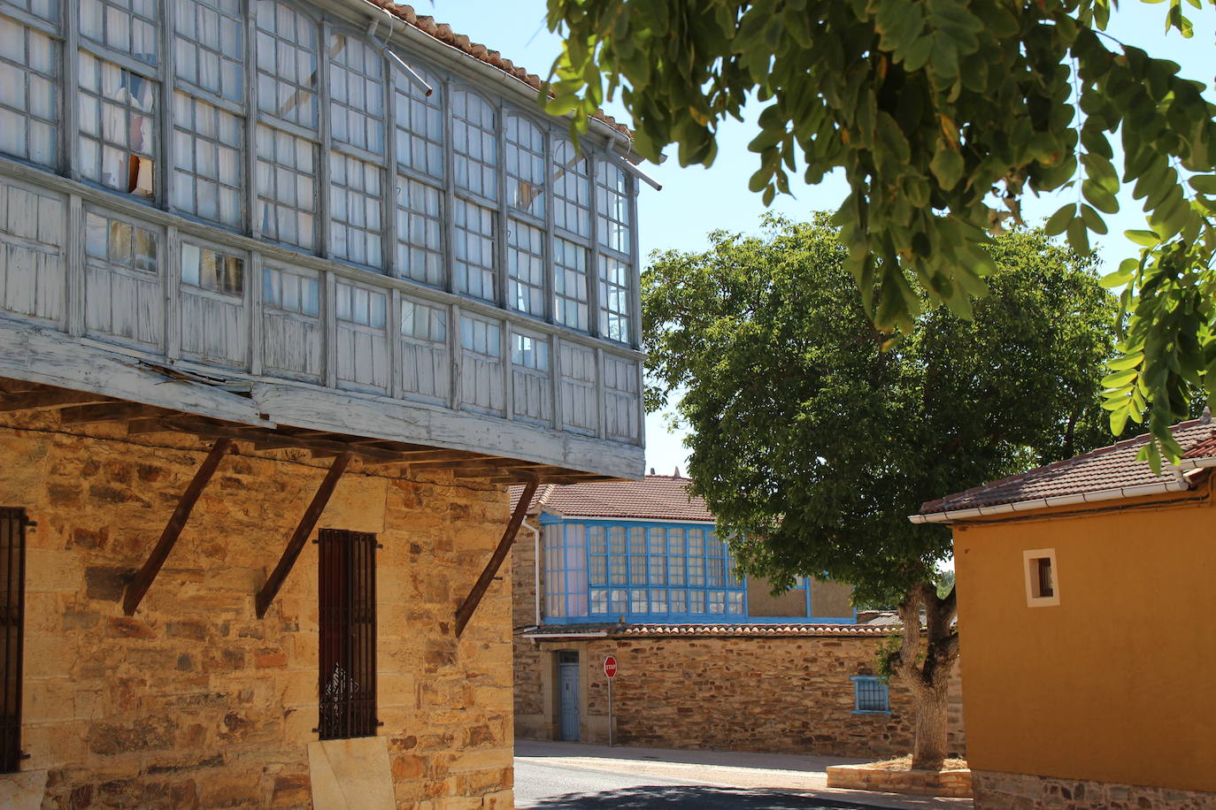 El Consorcio Provincial de Turismo y Leonoticias realizan un recorrido por tierras maragatas donde se juntan la cultura, el ocio y la gastronomía