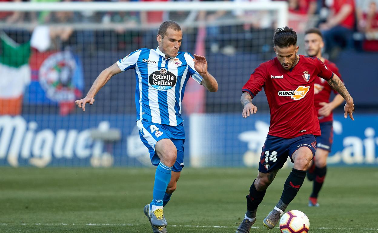 Álex Bergantiños, durante un partido con el Deportivo