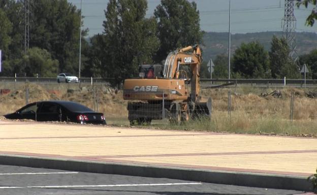 Imagen de la parcela donde se situará el centro comercial.