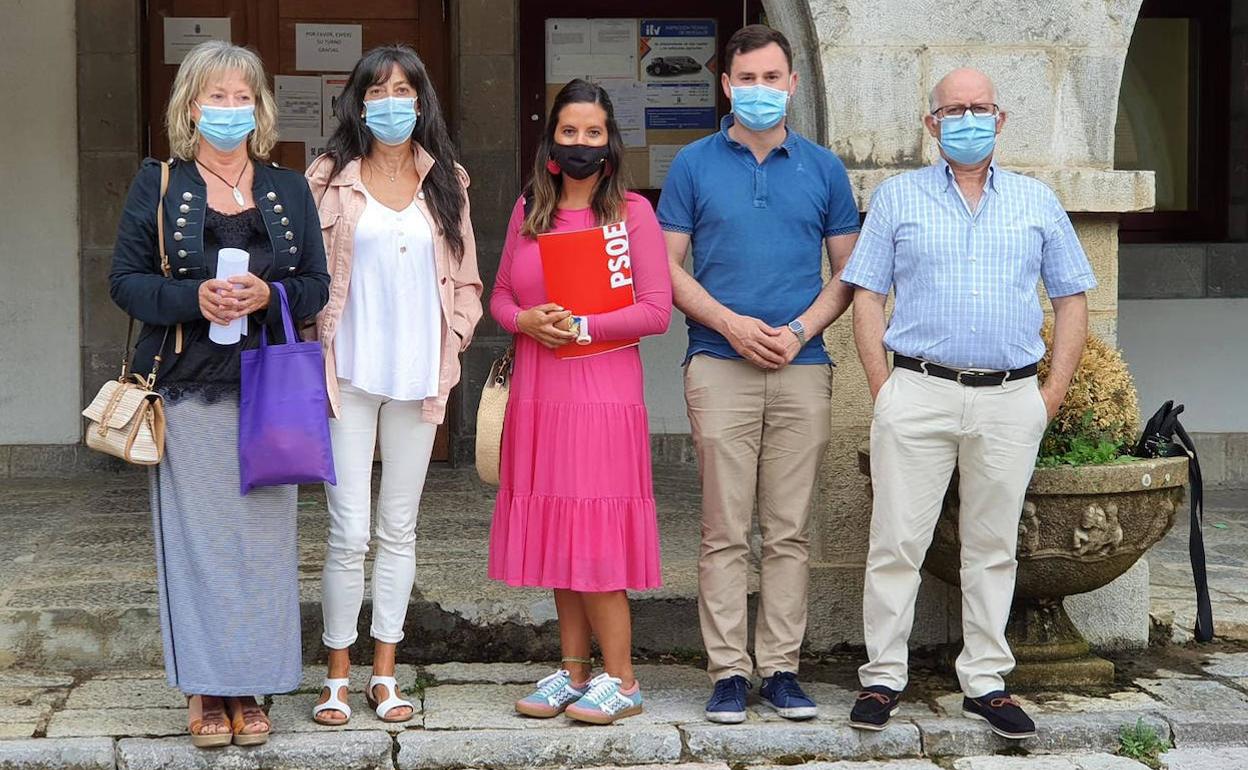 Visita del Psoe a Pola de Gordón.