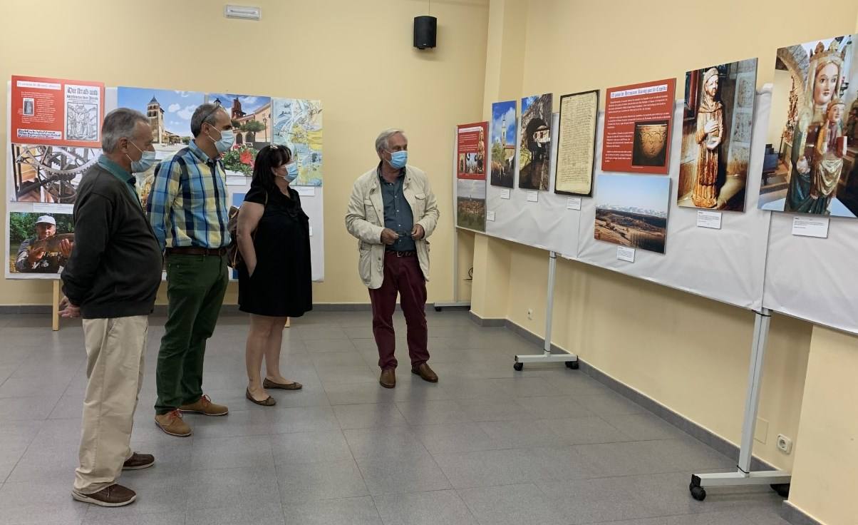 Exposición sobre el Camino de Hermann Künig. 