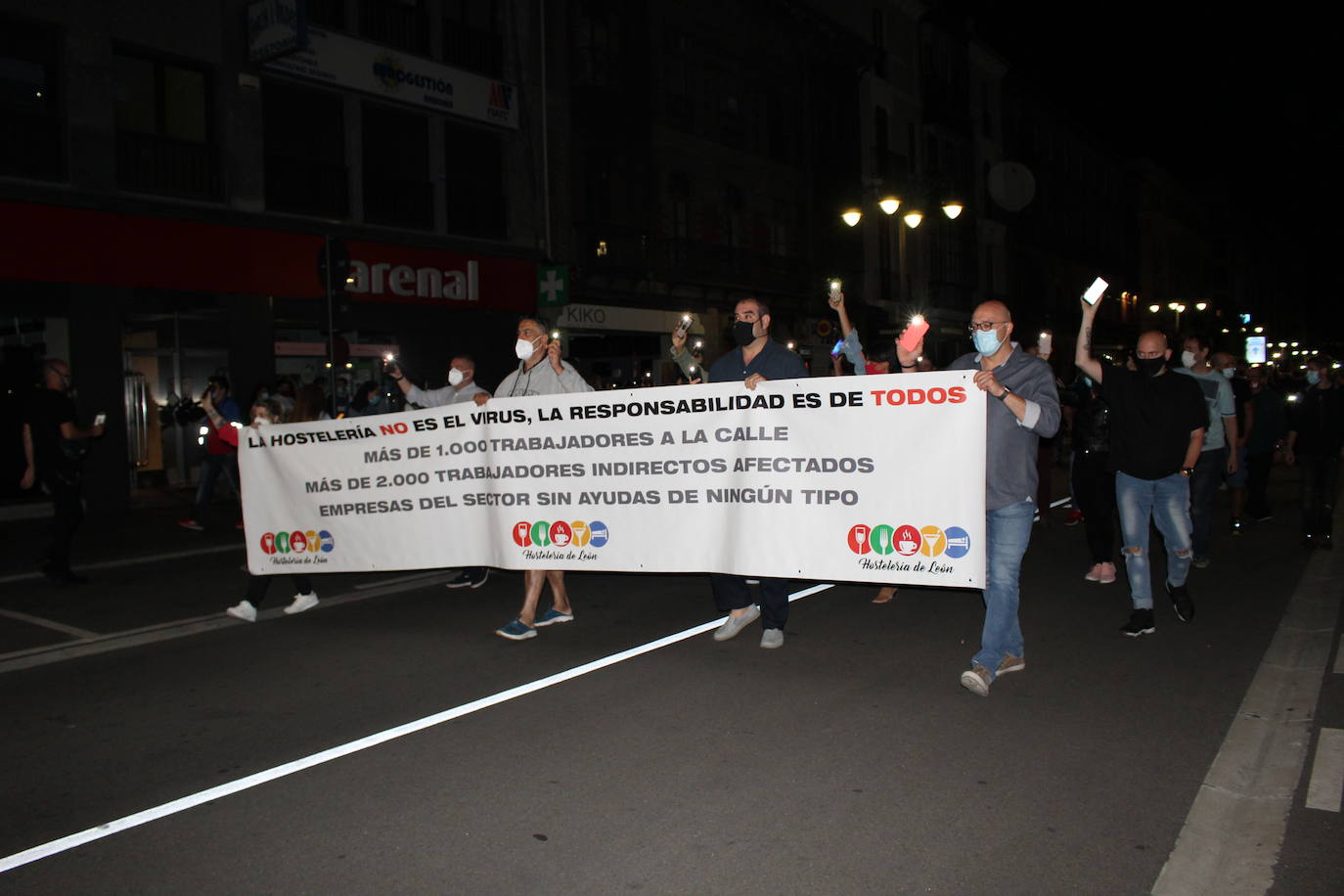 Fotos: La hostelería leonesa sale a la calle