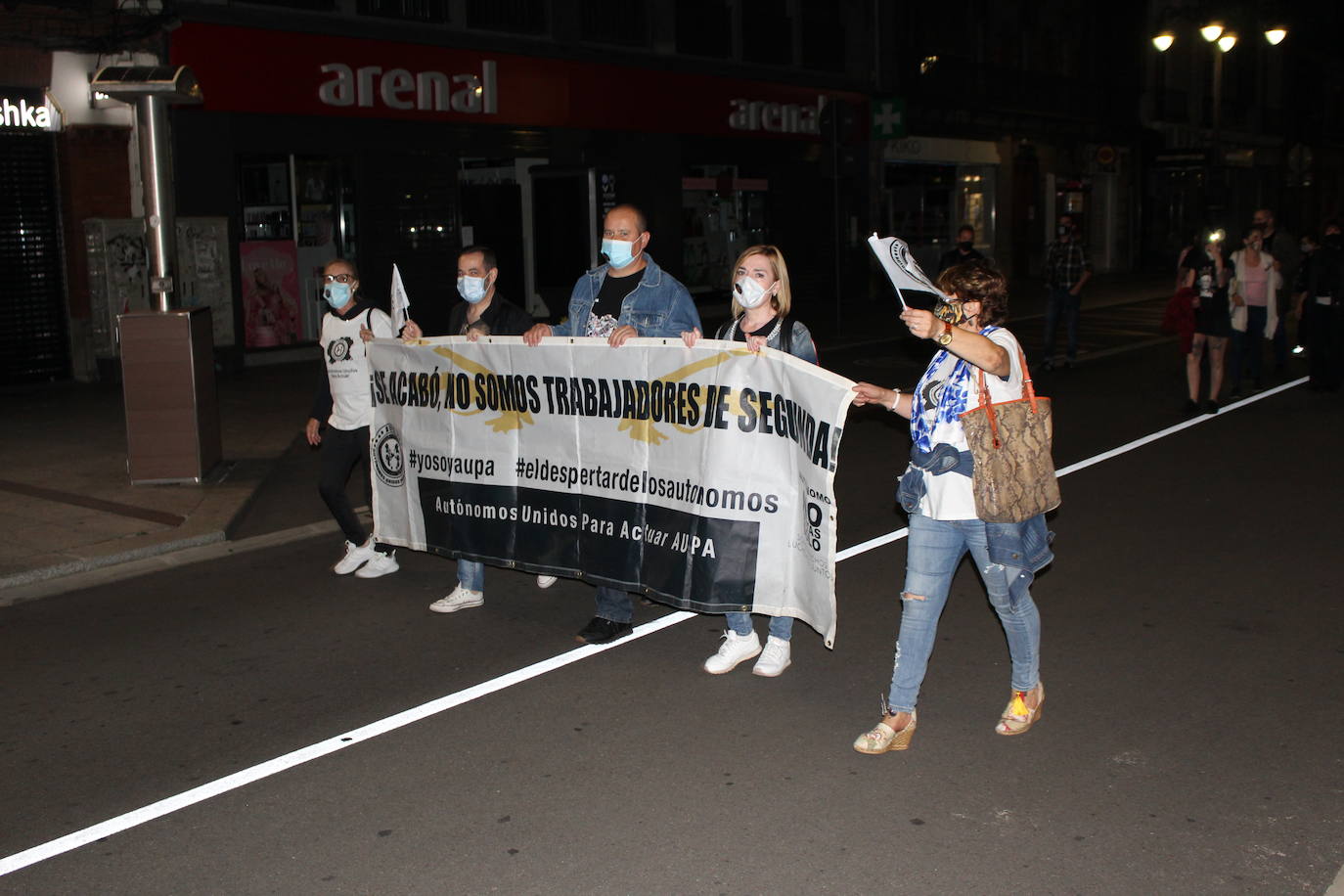 Fotos: La hostelería leonesa sale a la calle