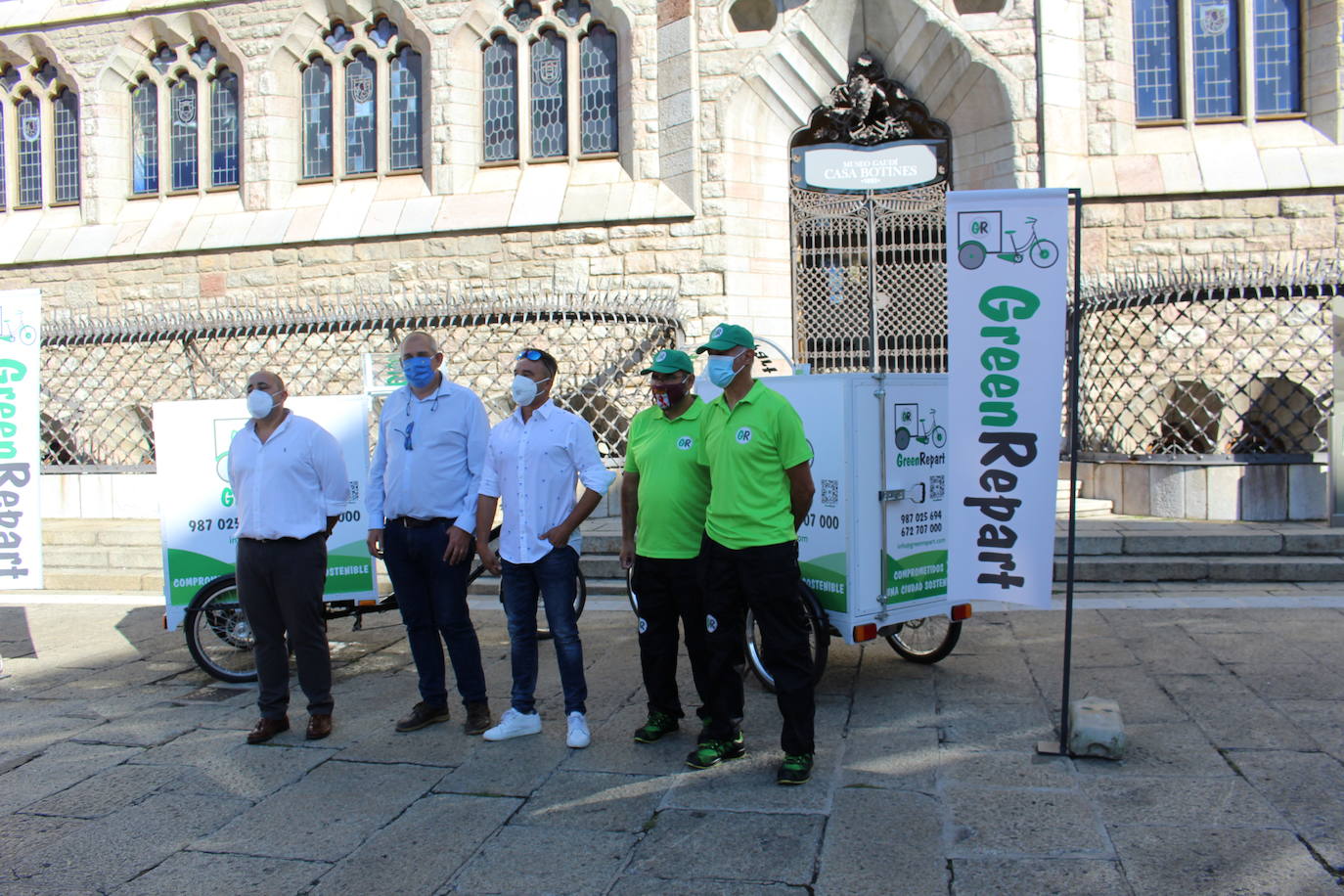 Fotos: Presentación de un servicio de recogida y reparto con triciclos eléctricos de Green Repart