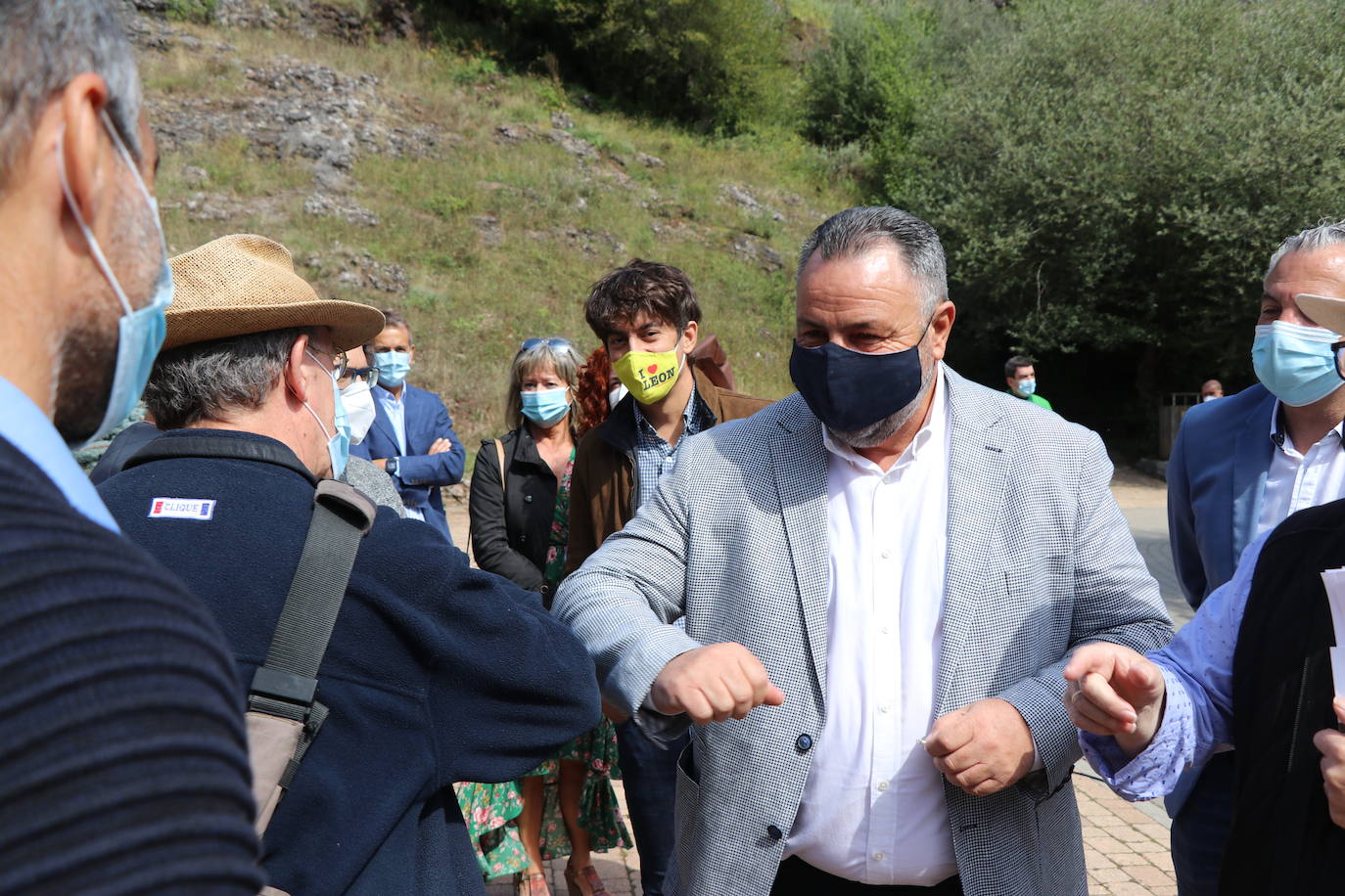 Inauguración de la V Edición de 'Valporquero, arte y naturaleza'