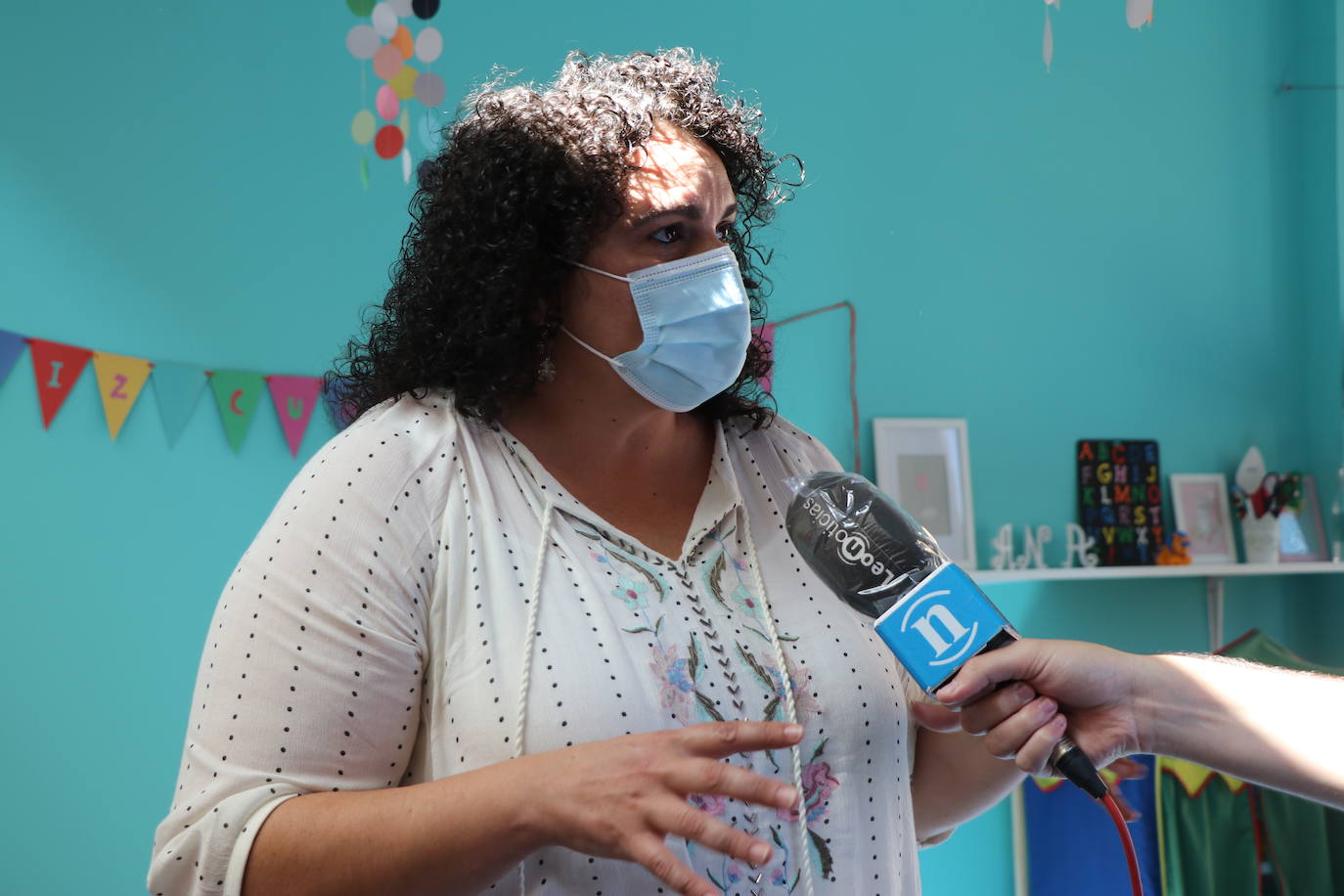 Vera López visita la Escuela Infantil Santa Margarita. 