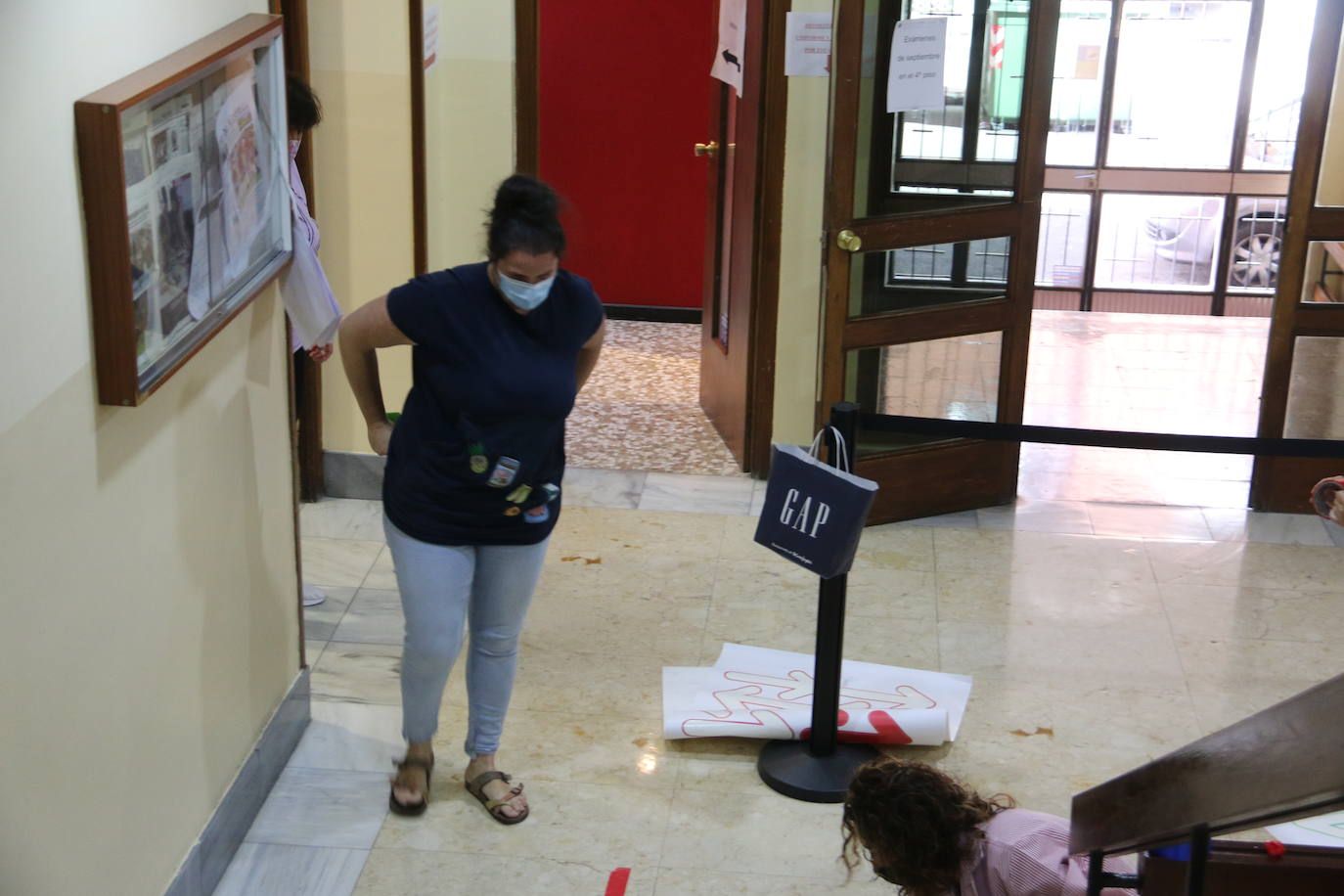 El centro educativo se prepara para que los más pequeños regresen al aula entre medidas de seguridad.