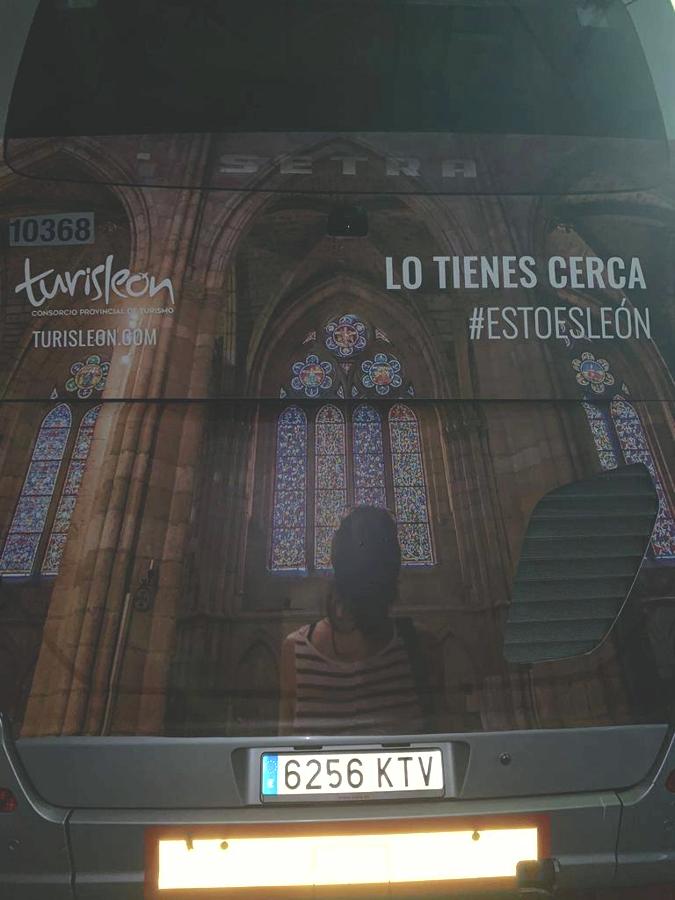 Campaña de Alsa para promocionar León como destino. 