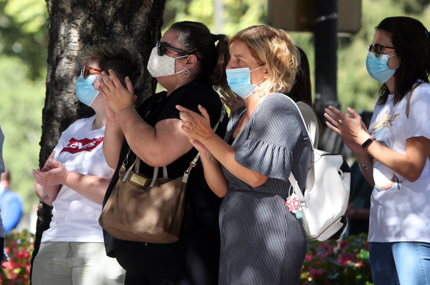 Ponferrada despide a la enfermera del hospital del Bierzo, Belén Mato, fallecida a causa del Covid-19.