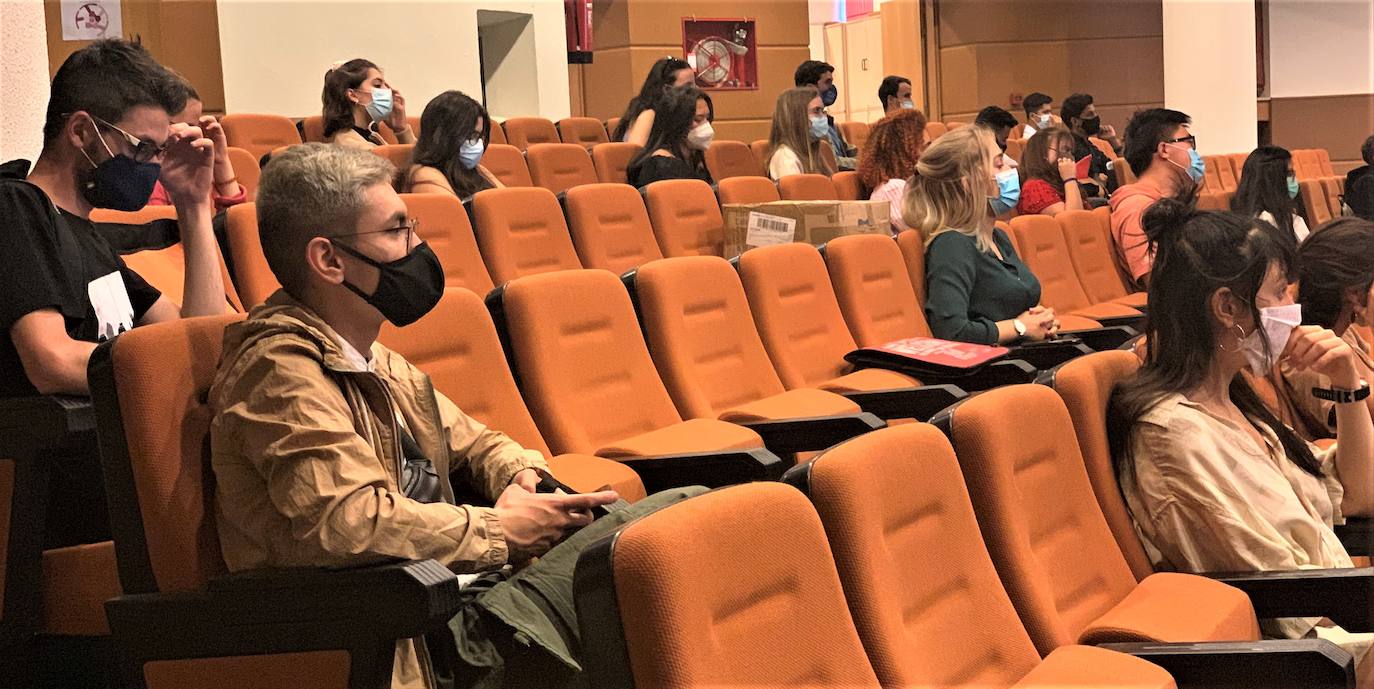 Los estudiantes extranjeros inician un periodo de adaptación a la ciudad