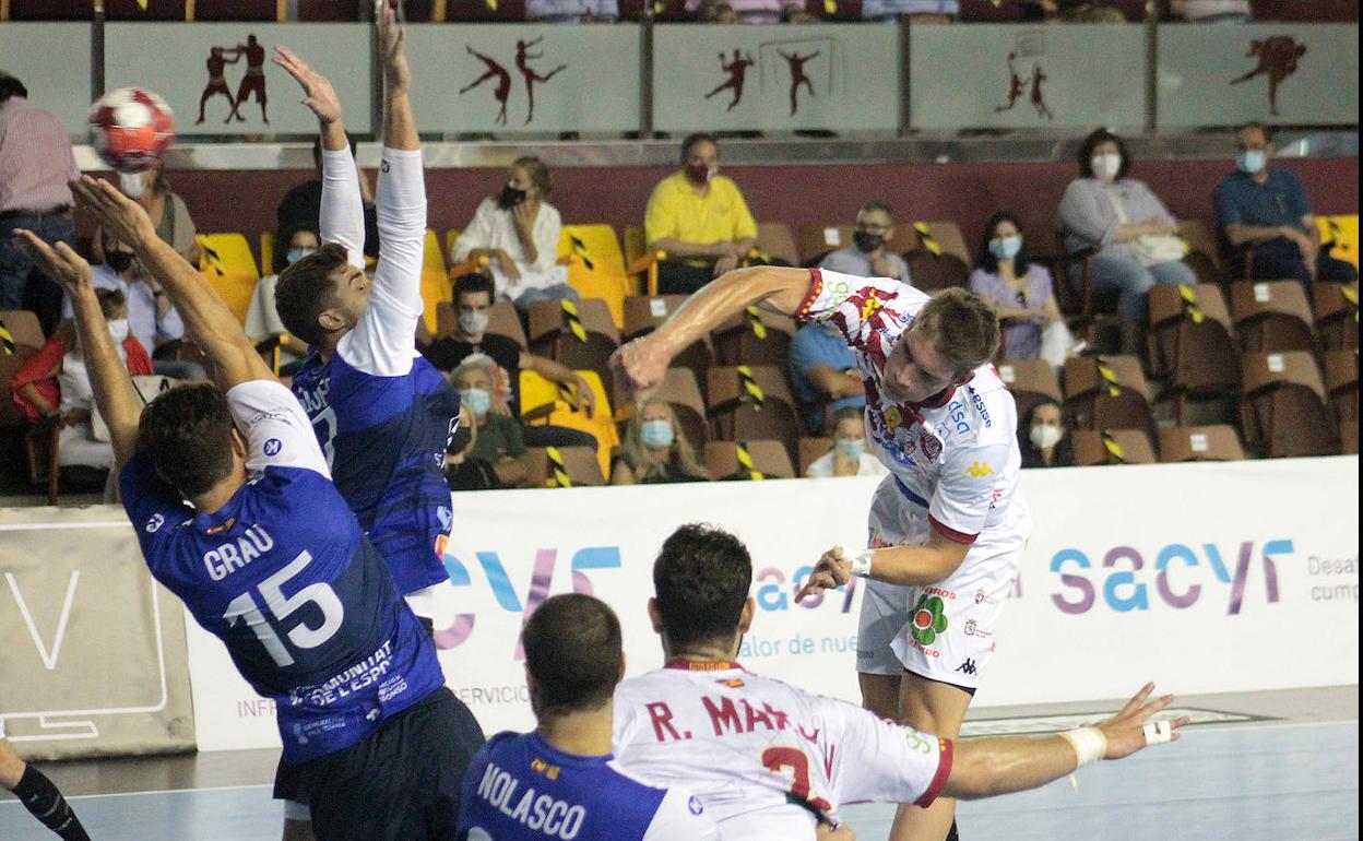Partido del debut del Ademar en el Palacio.