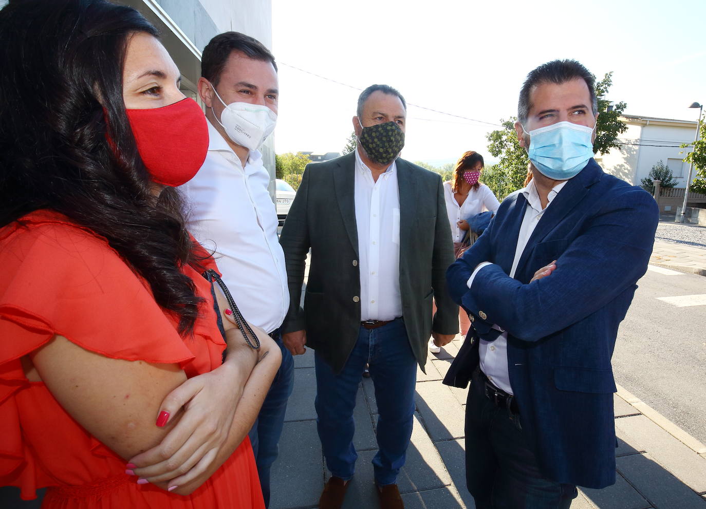 Luis Tudanca preside el encuentro con militantes en Toral de los Vados.