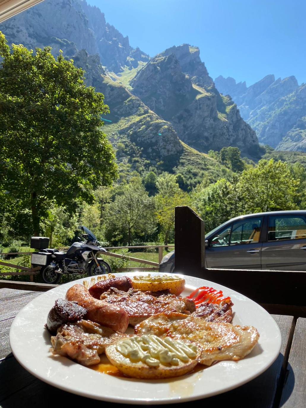 La Casona de Palmira, gastronomía y naturaleza en los Picos de Europa. 