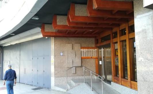 Portal en el que tuvo lugar la agresión.