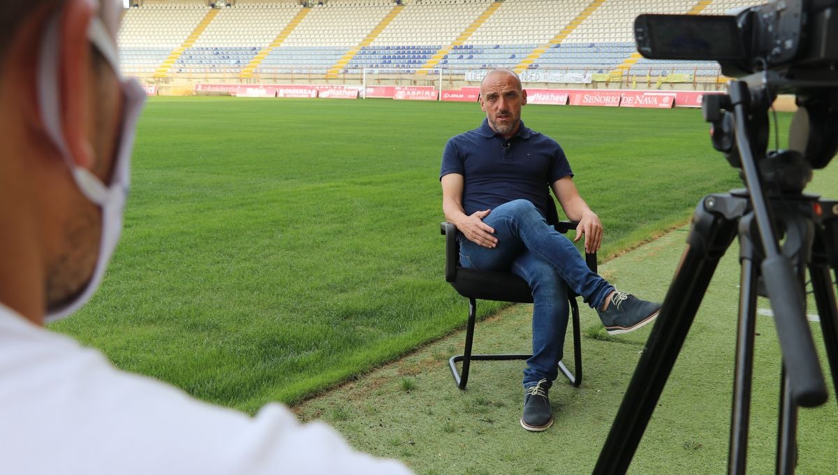 Fotos: David Cabello, entrenador de la Cultural