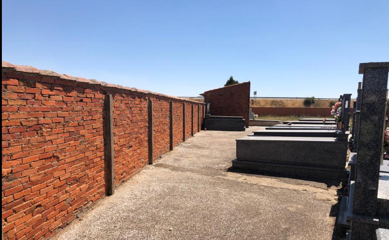 Imagen del cementerio de Villadangos del Páramo.