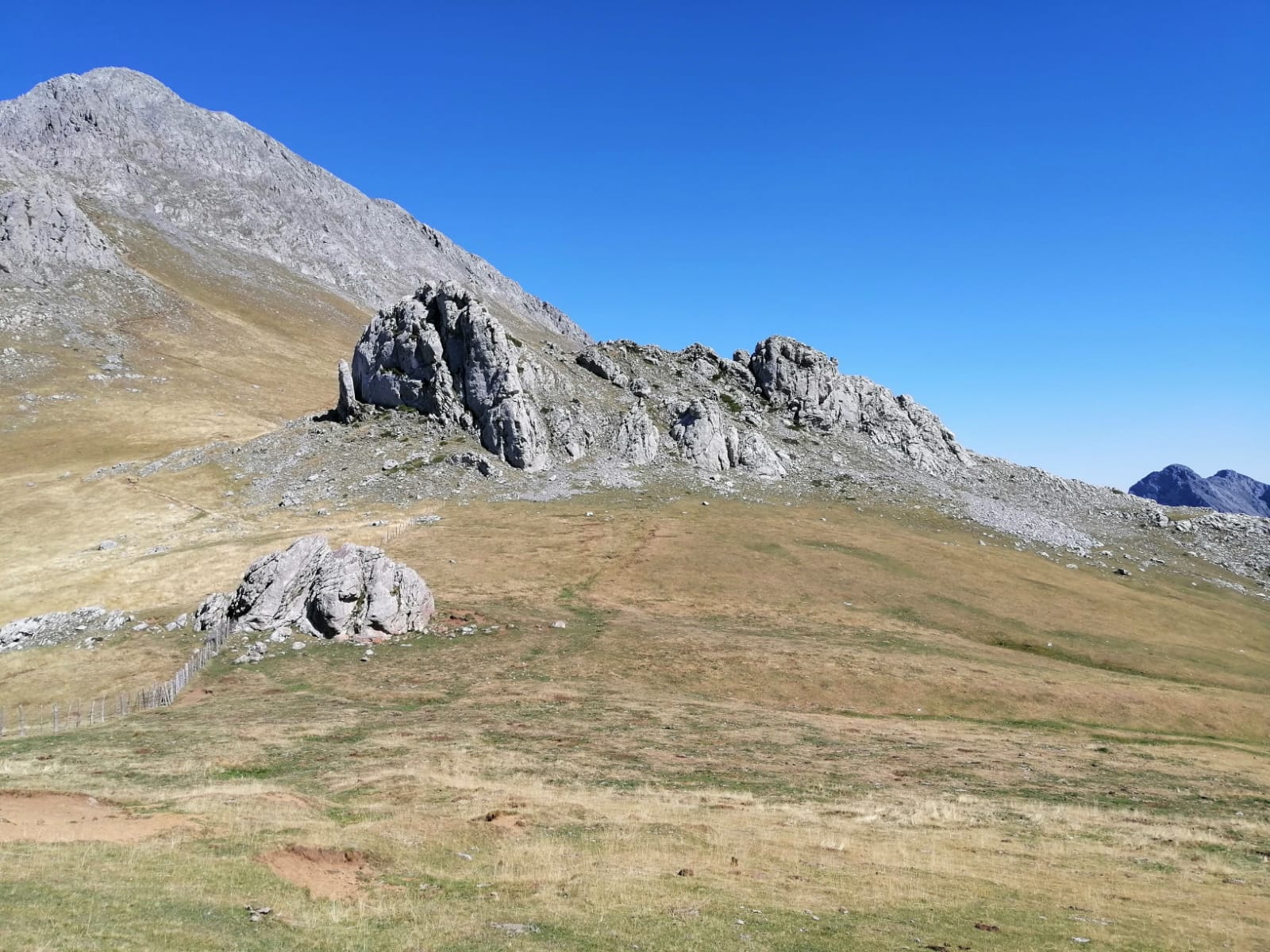 Fotos: Subida a Peña Ubiña Pequeña y Peña Ubiña