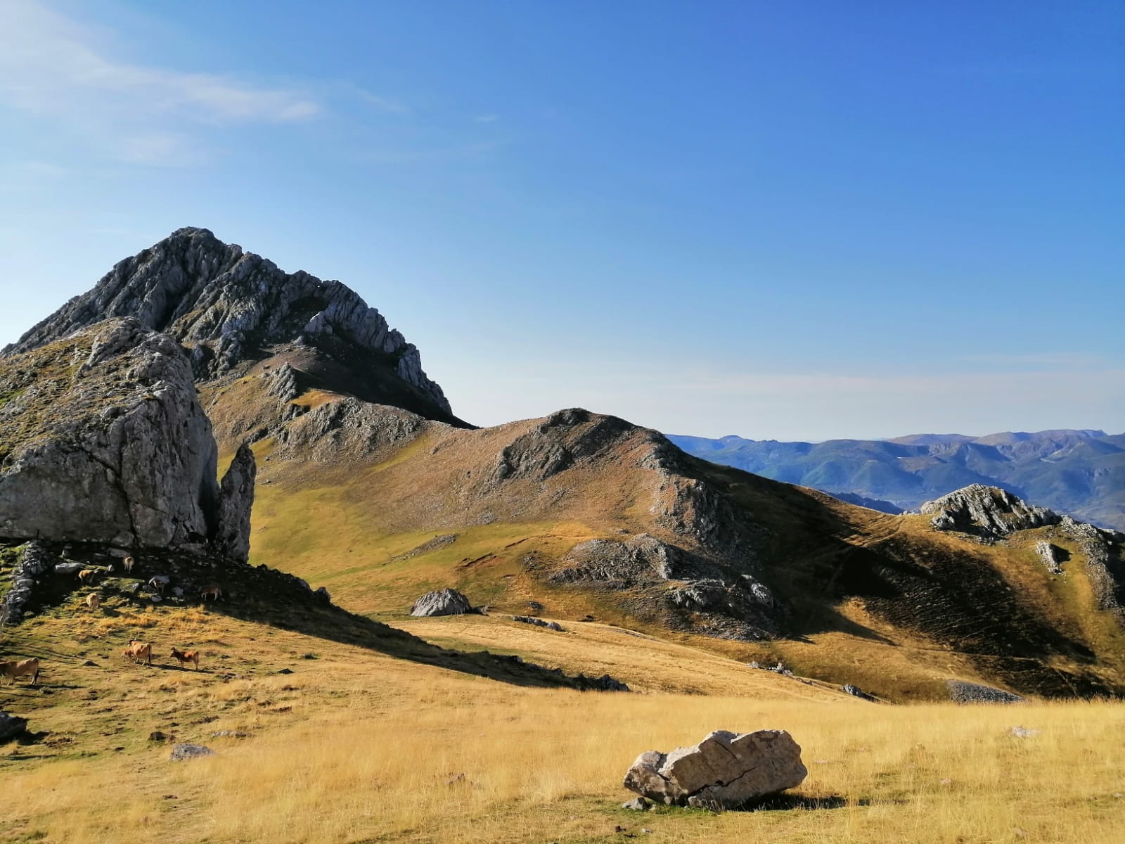 Fotos: Subida a Peña Ubiña Pequeña y Peña Ubiña