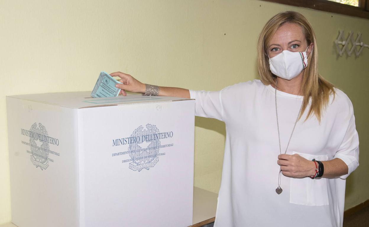 Giorgia Meloni es la nueva estrella de la derecha italiana.